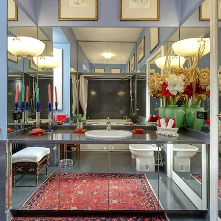 Διαμέρισμα Vespasiano Luxury For 4 Ρώμη